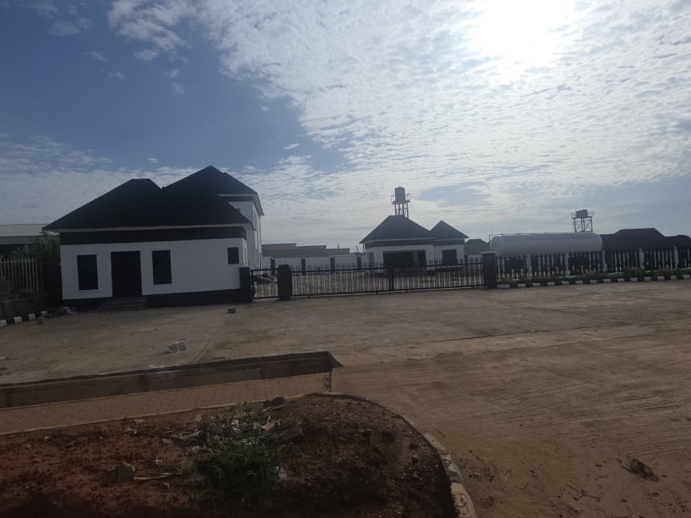 Modern Finished Estate Facility & Infrastructure Yard